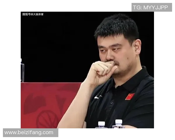 姚明打球菜的背后真相揭秘为何这位巨星在球场上屡屡遭遇质疑
